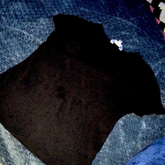 No Boundaries Tops - No boundaries ribbed black top